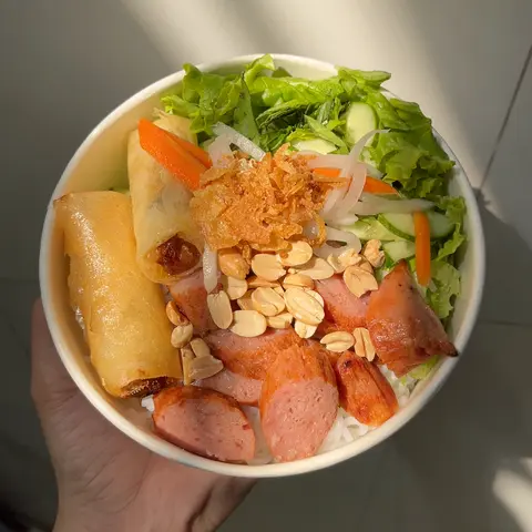 Hình ảnh Bún nem nướng chả giò
