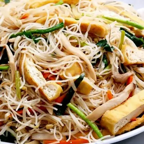 Hình ảnh Bún gạo xào chay