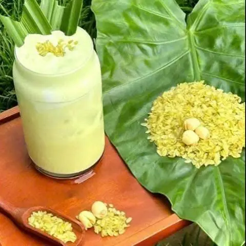 Hình ảnh Trà sữa cốm non (Lon 330ml) 