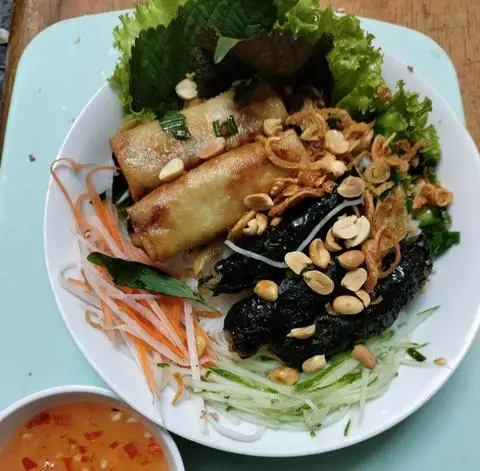 Hình ảnh Bún ram tôm đất lá lốt