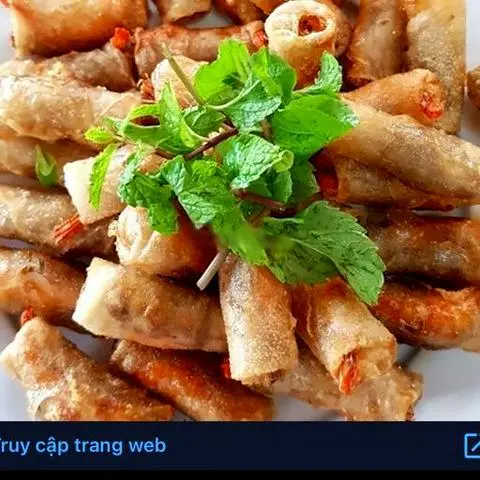 Hình ảnh Chả giò tôm đất nhà làm
