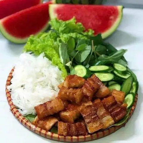 Hình ảnh Heo quay chay 2 cục