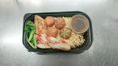 Hình ảnh Mì trộn nhím 4 vị và thanh cua sốt thịt bằm