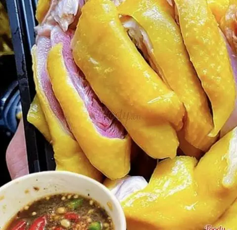 Hình ảnh GÀ Ủ MUỐI HOA TIÊU - NGUYÊN CON CÓ ĐẦU ( CHẶT SẲN )