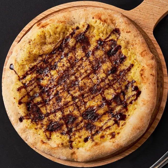 Hình ảnh Pizza Chocolate Egg Tart