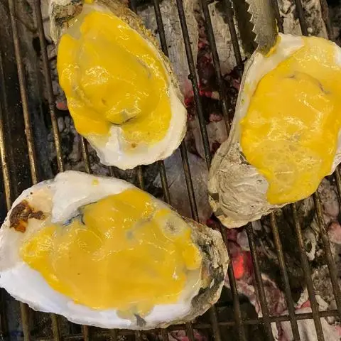 Hình ảnh Hàu nướng phô mai