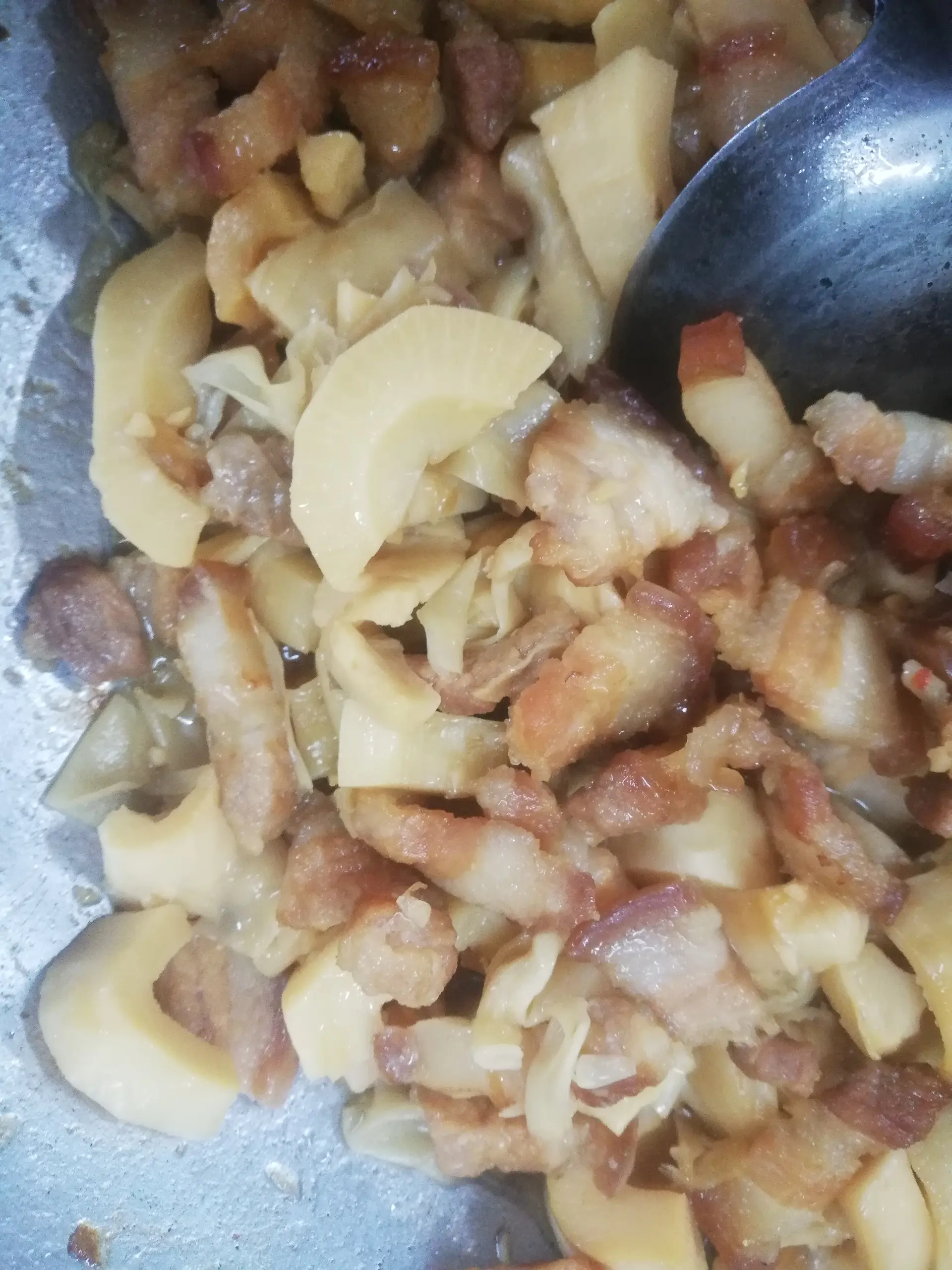 Hình ảnh Cơm ba rọi kho măng