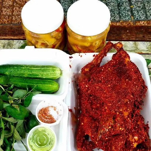 Hình ảnh Gà nướng muối ớt