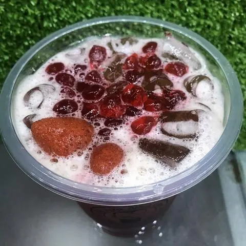 Hình ảnh Trà dâu thạch trân châu 