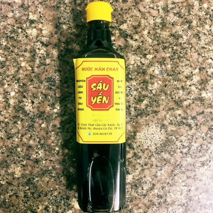 Hình ảnh Nước mắm chay sáu yến lớn