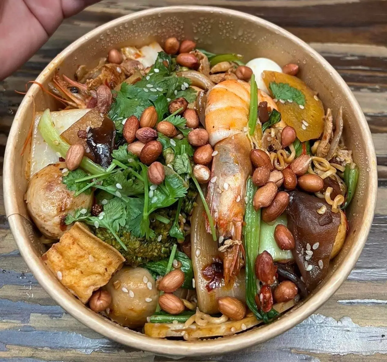 Hình ảnh D. Mì xào cay tê Tứ Xuyên/ Stir-Fried  Mala with noodle 麻辣香锅-2 pax