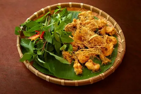 Hình ảnh Ếch ủ rơm