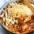 Hình ảnh Mì kim chi nấm