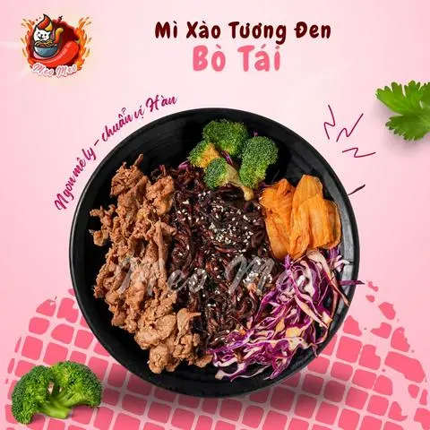 Hình ảnh Mì xào tương đen Bò Tái