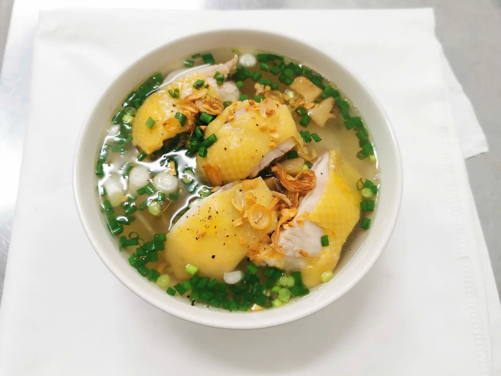 Hình ảnh Gà Xá Kén (Gà chặt)