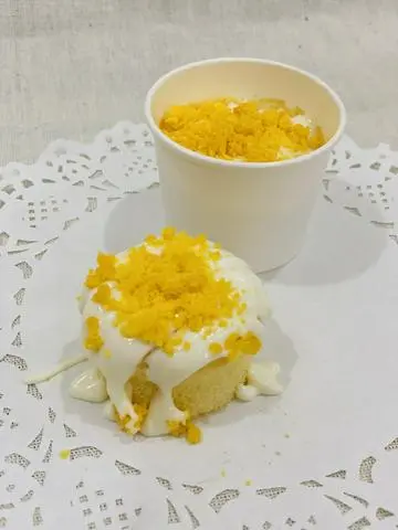 Hình ảnh Cupcake Trứng Muối Sốt Phô Mai 