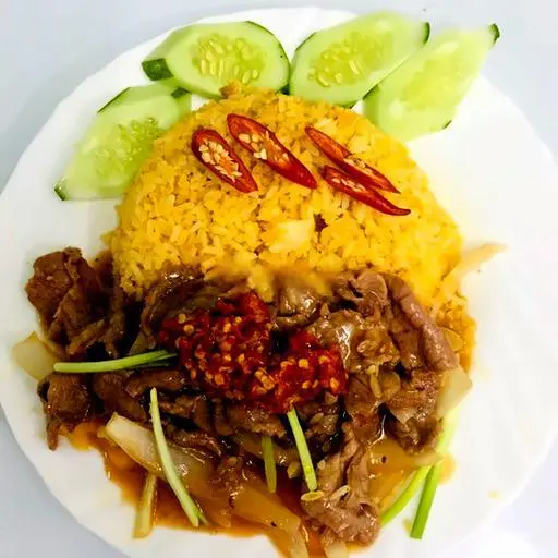 Hình ảnh Cơm bò xào sate - có canh