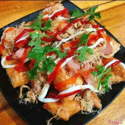 Hình ảnh Bánh Mì Nướng Muối Ớt