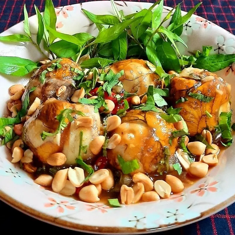 Hình ảnh Trứng Lộn Xào Me 