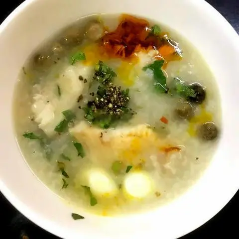 Hình ảnh Cháo cá lóc tô thường