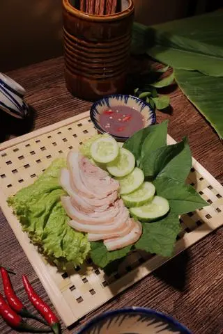 Hình ảnh Thịt thêm