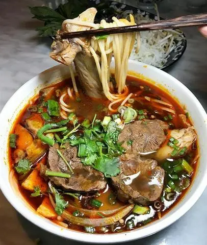 Hình ảnh Bún bắp bò