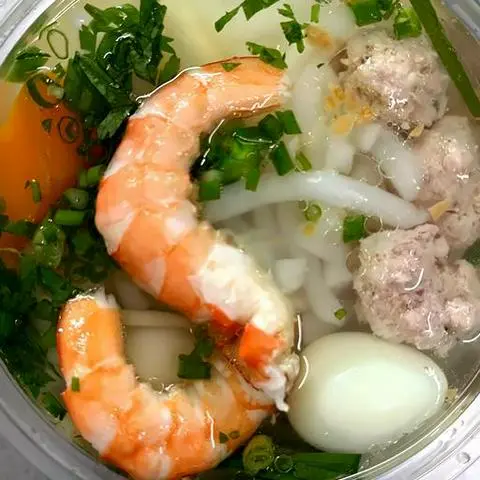 Hình ảnh Bánh canh thập cẩm người lớn