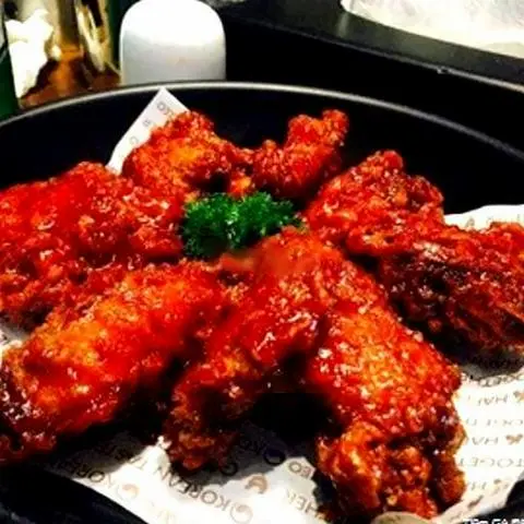 Hình ảnh Gà sốt cay nguyên con