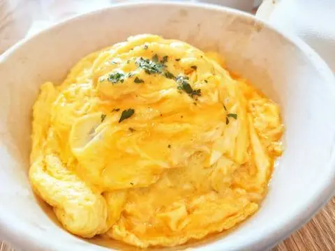 Hình ảnh Cơm trứng omelet