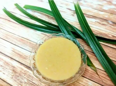 Hình ảnh chè đậu xanh đánh nước cốt dừa 