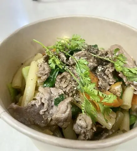 Hình ảnh Nui xào bò 