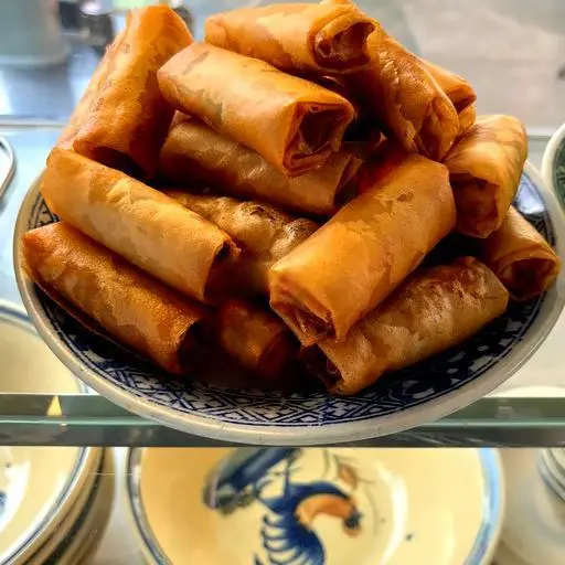 Hình ảnh Chả giò thêm 1 cuốn 