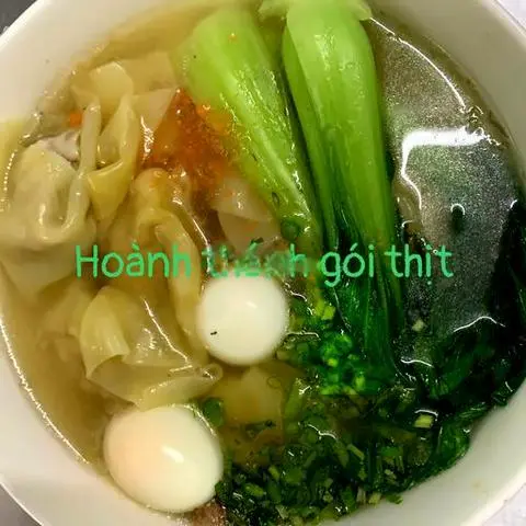Hình ảnh 10 viên hoành thánh gói thịt