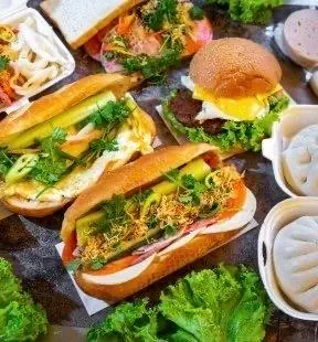 Hình ảnh bánh mì chả lụa chà bong đặc biệt 