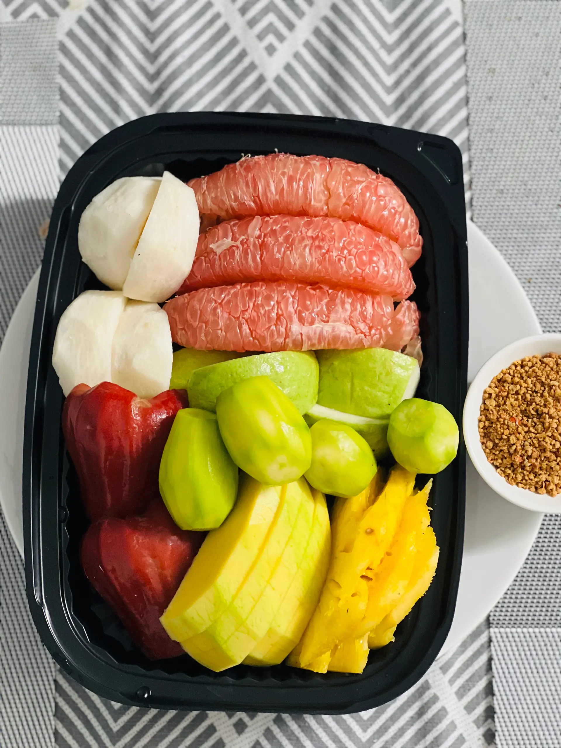 Hình ảnh mix trái cây cắt sẵn 6 loại 800g