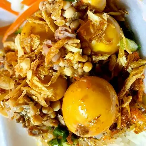 Hình ảnh Xôi trứng gà non