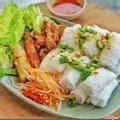 Hình ảnh Bánh Hỏi Gồm Thịt Nướng - Nem Nướng - Chả Giò (Phần Đặc Biệt)