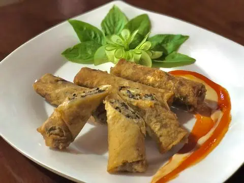 Hình ảnh Chả Giò Thâp Cẩm