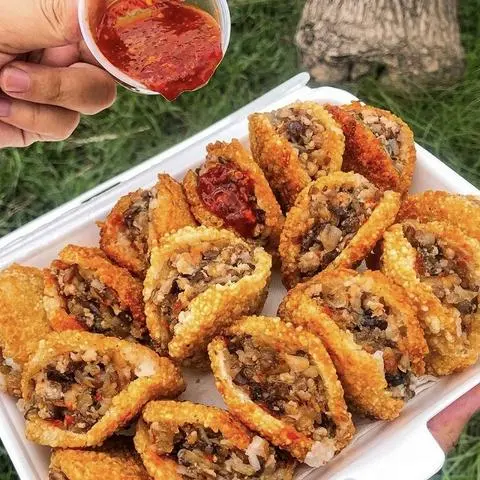 Hình ảnh Xôi chiên có chà bông