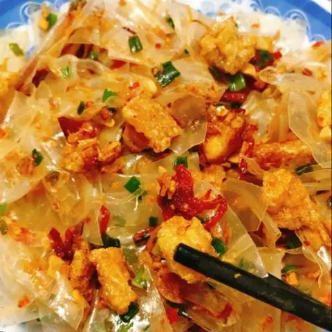 Hình ảnh bánh tráng trộn mỡ hành+tỏi phi - tóp mỡ rim 