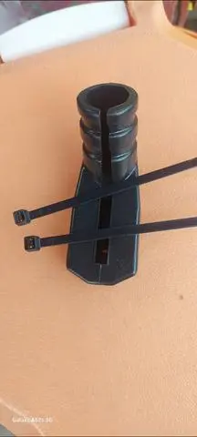 Hình ảnh bọc chân chống xe