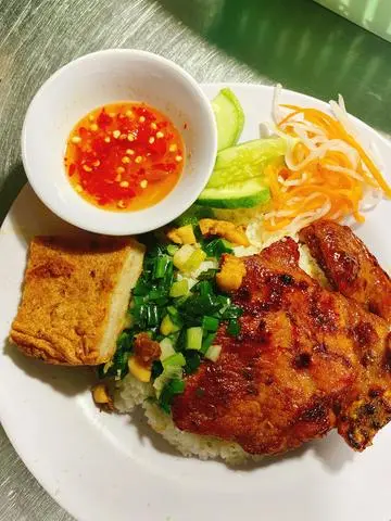 Hình ảnh Cơm trứng ốp la (2trứng to ba huânn)