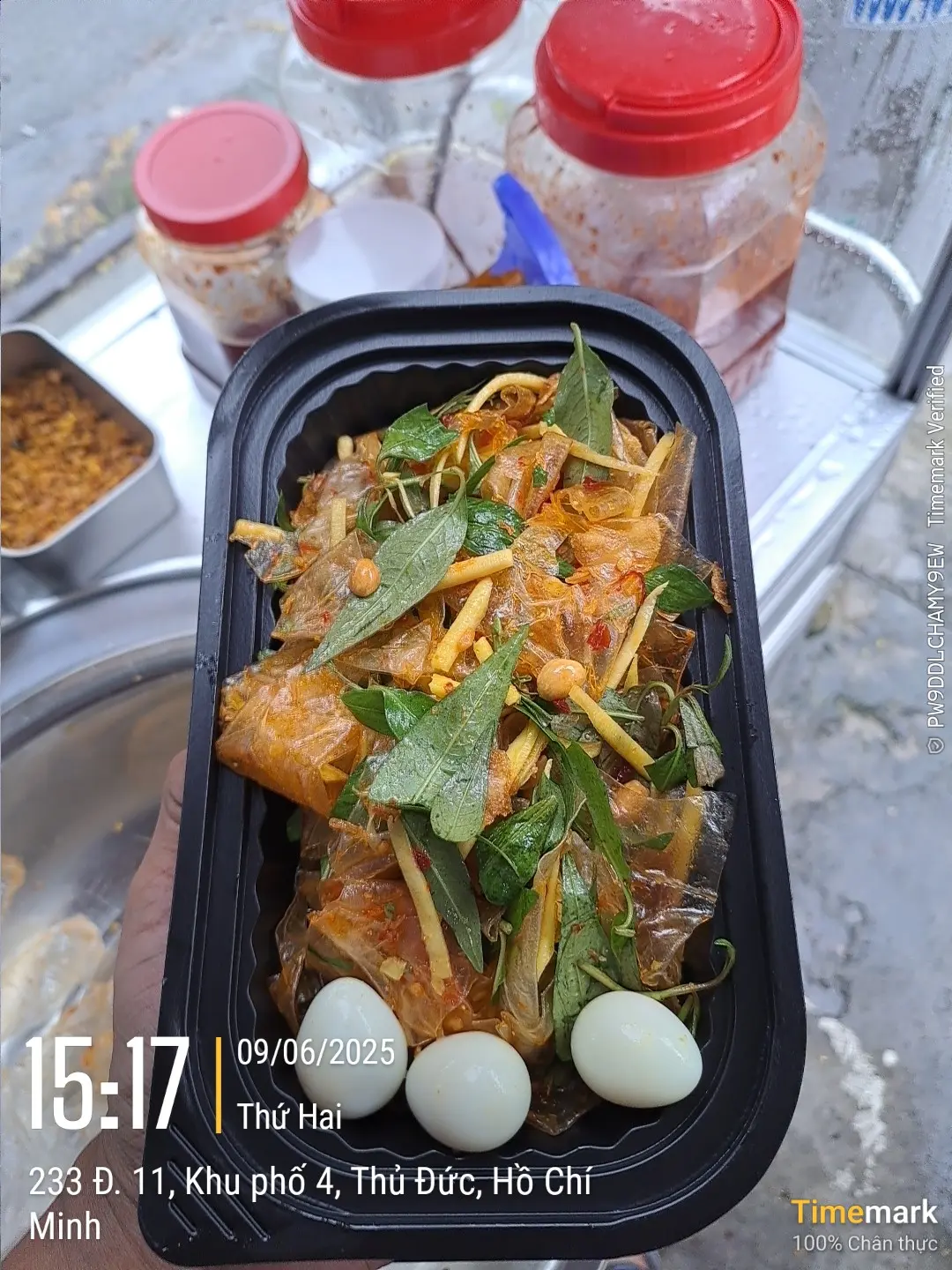 Hình ảnh Bánh Tráng Phơi Sương Trộn Sate