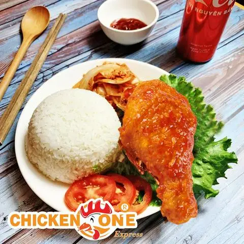 Hình ảnh Cơm Gà Viên Sốt  HQ + Nước Ngọt