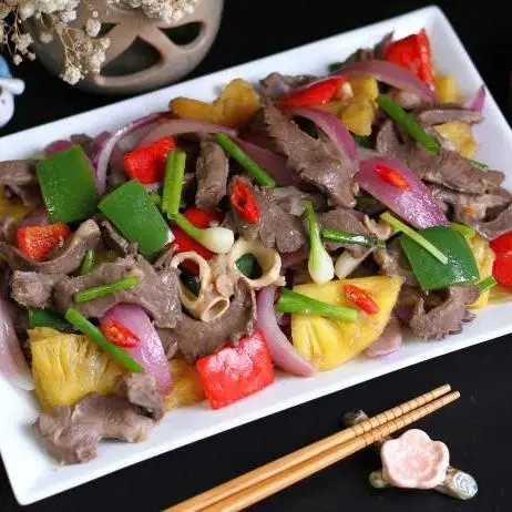 Hình ảnh Cơm Tim Heo Xào Chua Ngọt