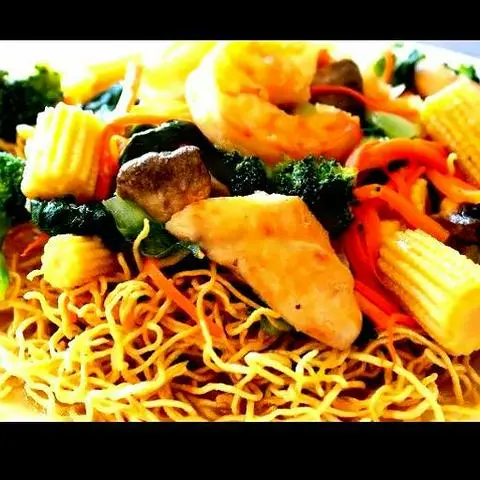 Hình ảnh Mì xào giòn thập cẩm 