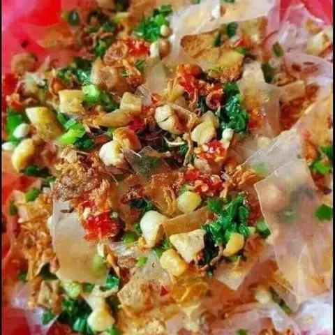 Hình ảnh Bánh Tráng Trộn Mỡ Hành