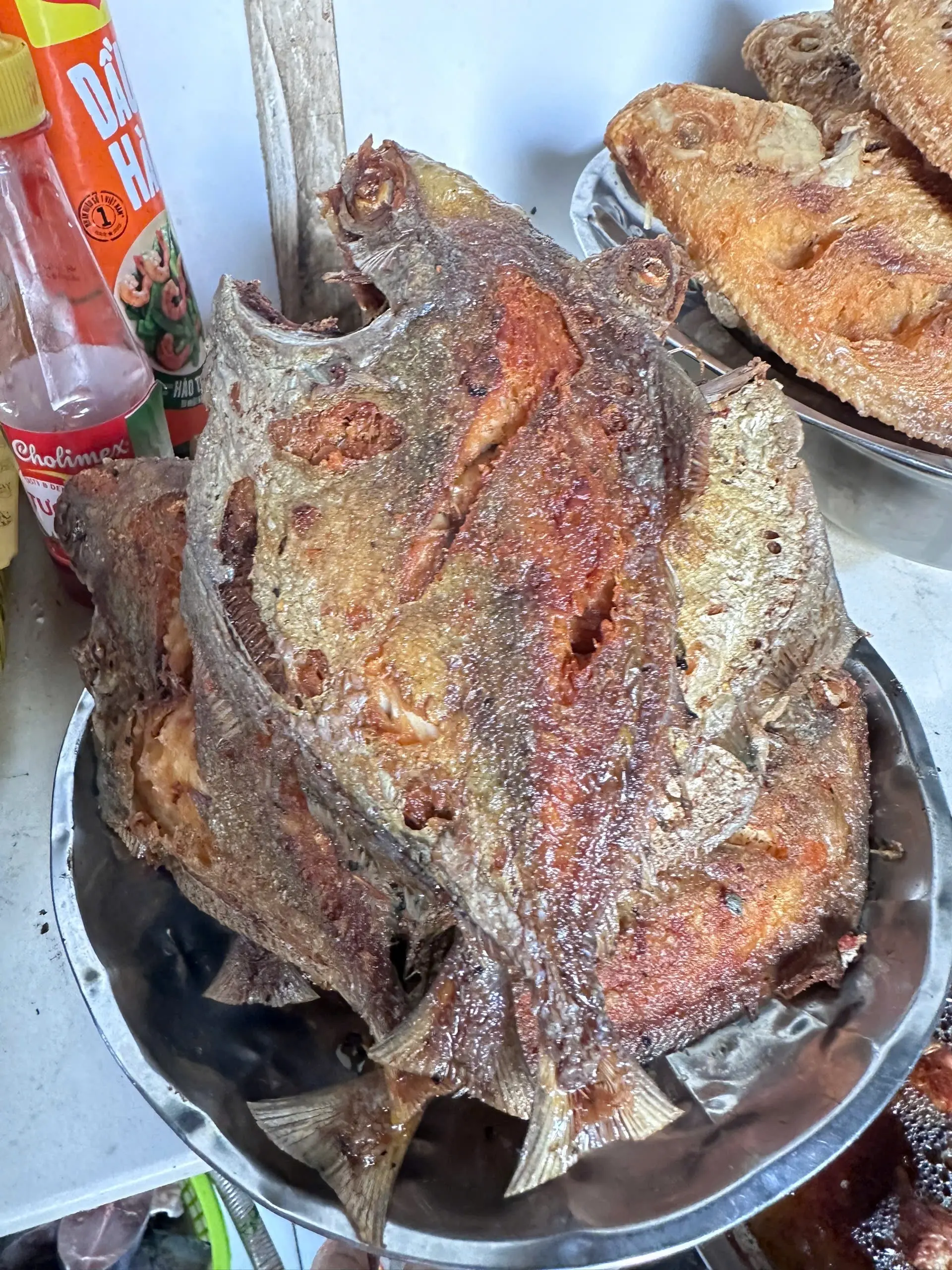 Hình ảnh Cơm Cá Chim Chiên
