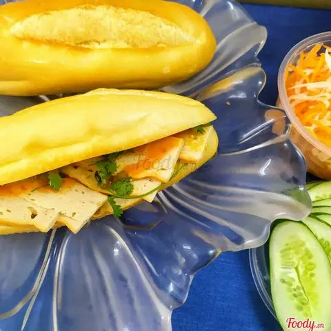 Hình ảnh Bánh Mì Pate Chả