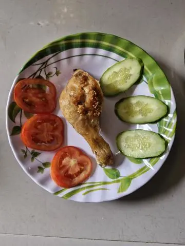 Hình ảnh Má đùi gà xối mỡ thêm